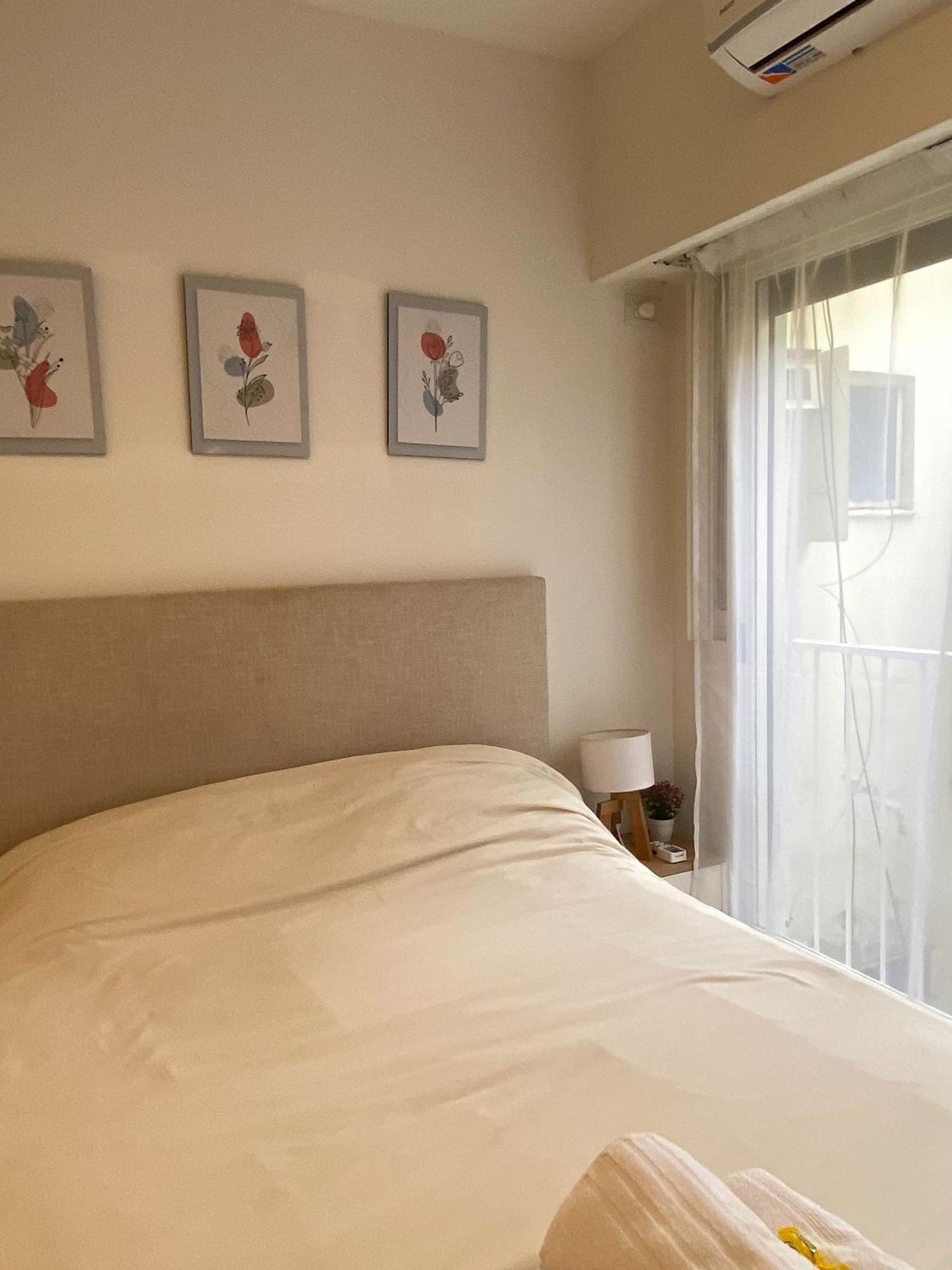 Corrientes Avenue Broadway Style Apartment Buenos Aires