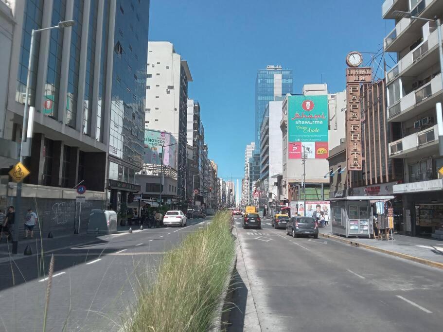 Corrientes Avenue Broadway Style Apartment