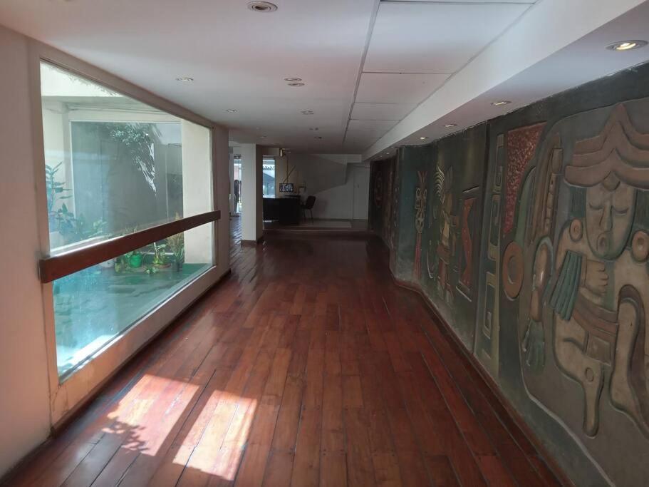Corrientes Avenue Broadway Style Apartment *
